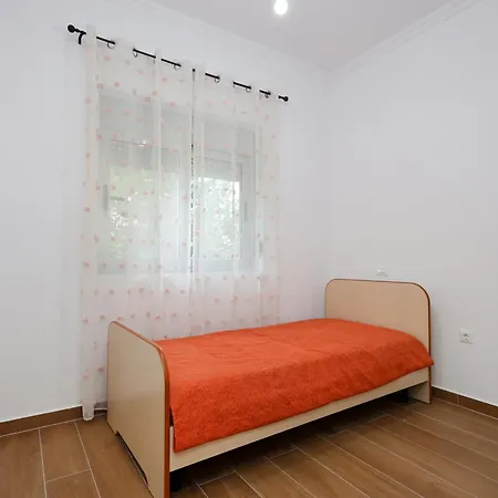 Sara Village Oasis Villa Berat