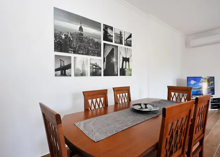 别墅 Sara Village Oasis 培拉特