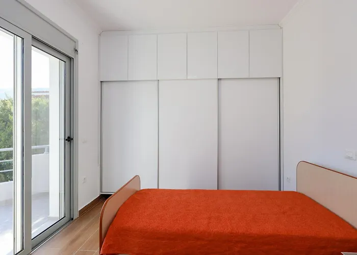 Sara Village Oasis 别墅 *